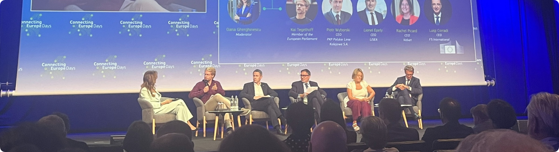 interieur-article-connecting-eu-through-high.png